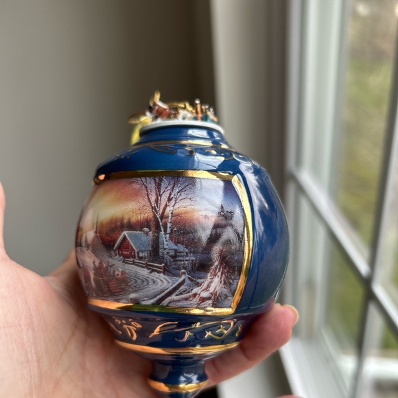 1999 Bradford Edition Ornament Pleasures Of Winter Terry Redlin Blue- New - Picture 10 of 10